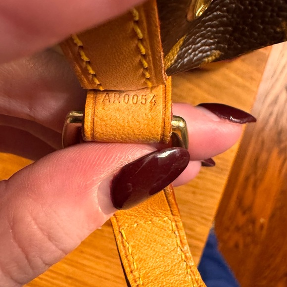 Louis Vuitton Mini Noe - Picture 10 of 12